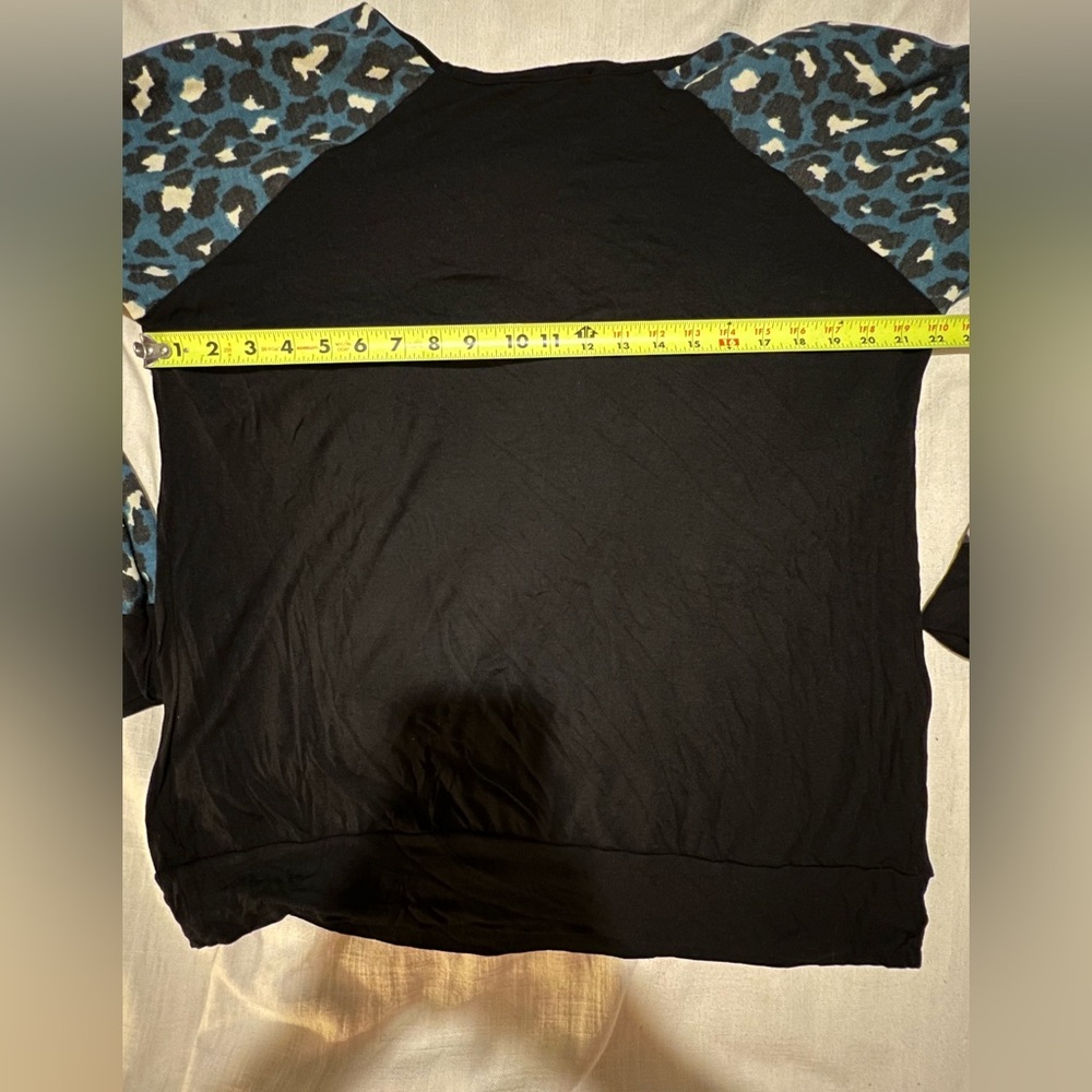 Lightweight sweater - Picture 4 of 4